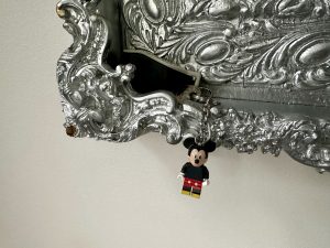 Garage door — key set on the mirror inside